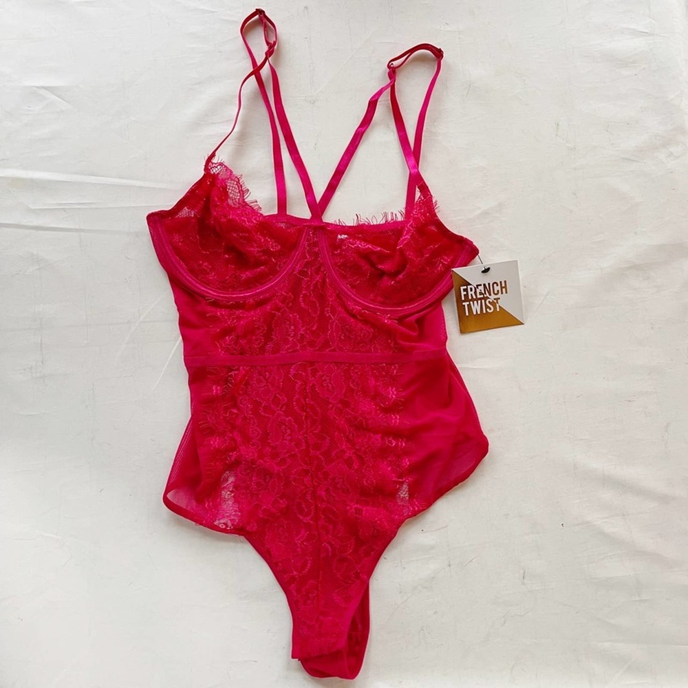 [French Twist] NWT red lace strappy lingerie bodysuit women’s XL